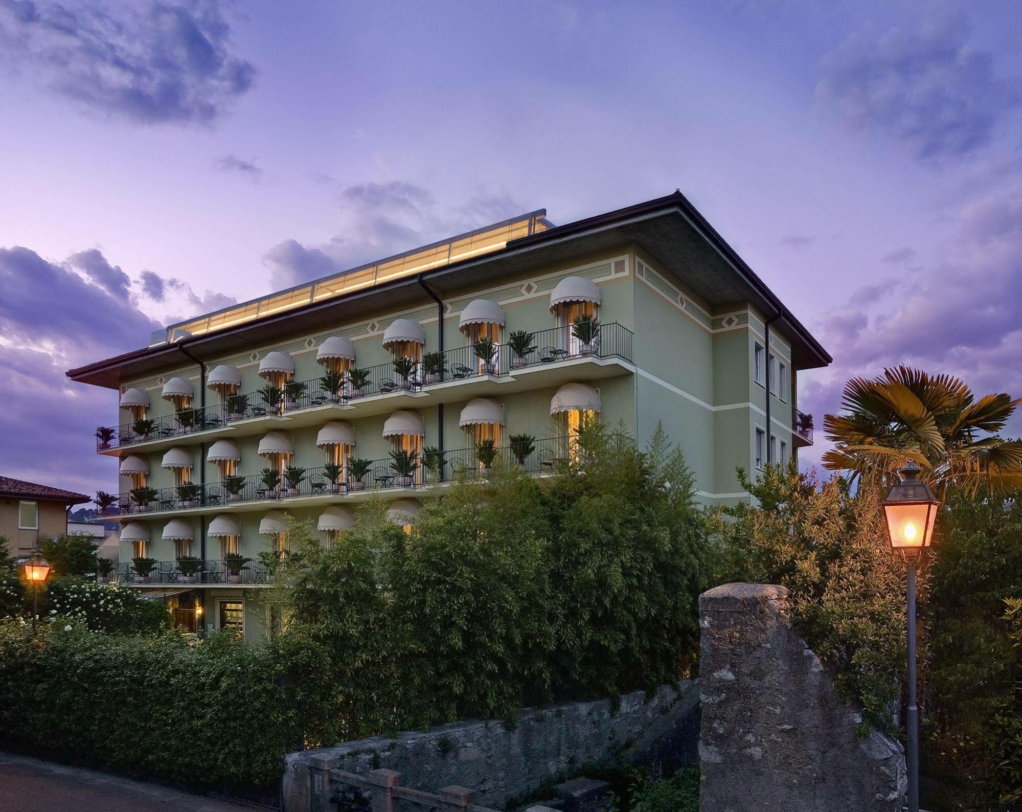 Palace Hotel San Pietro Bardolino Kültér fotó